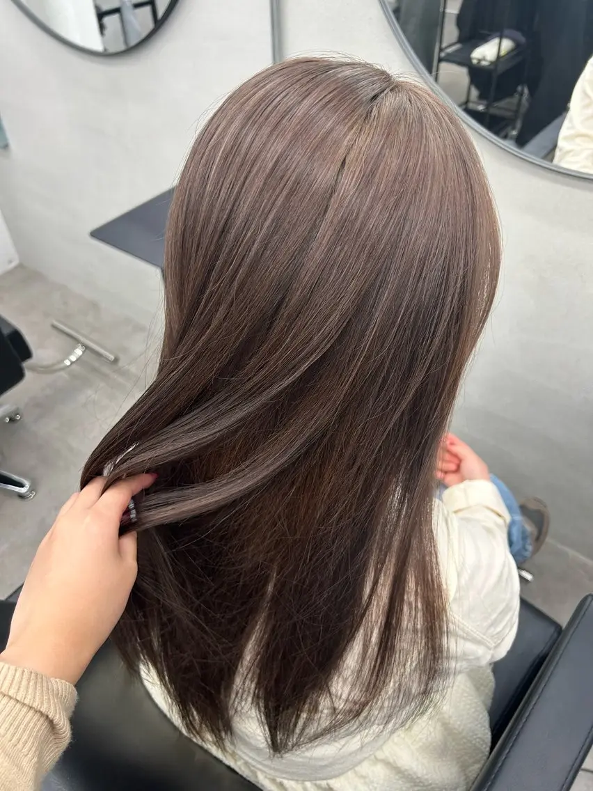 ロング 🐈⬛ブリーチ カラー特化🐈⬛彩のヘアスタイル