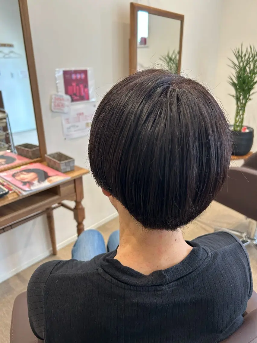 ショート カット アミオーガニック カラーのヘアスタイル