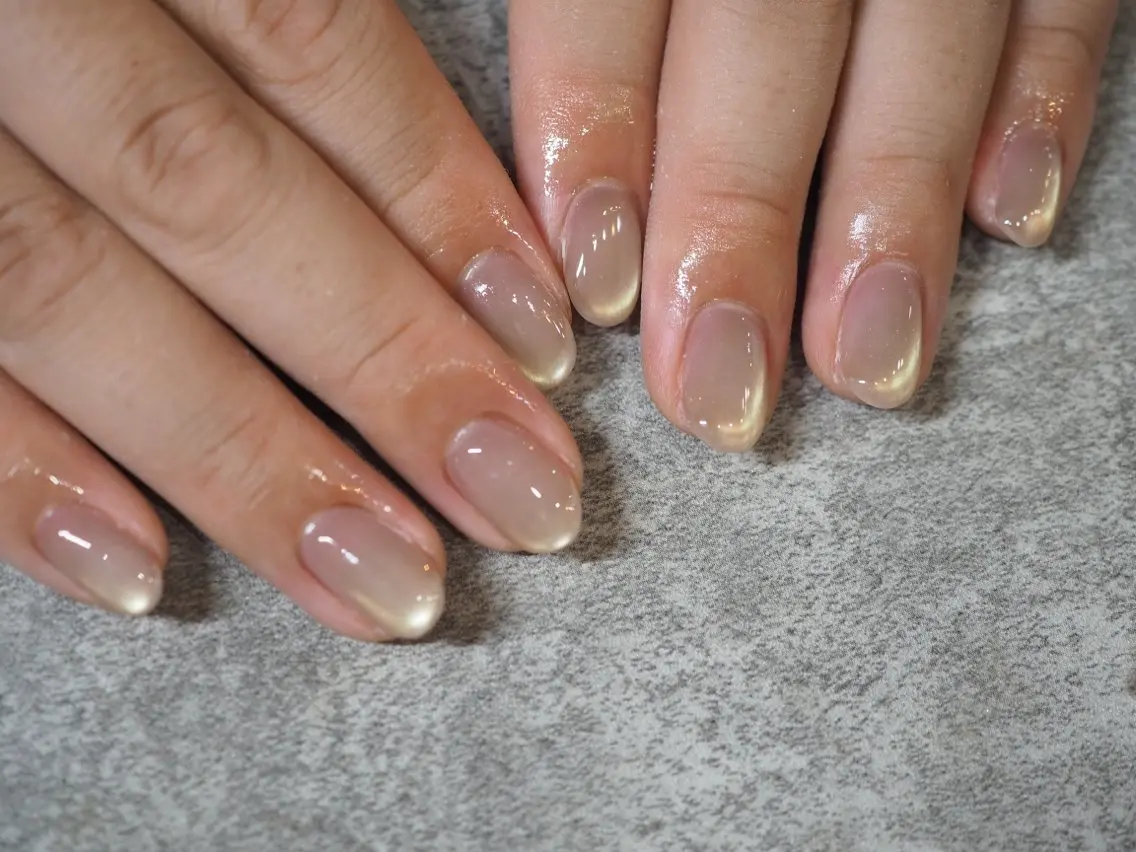 ネイル アートネイル チークネイル フラッシュネイル フットネイル フレンチネイル glaNje shioriのネイルデザイン