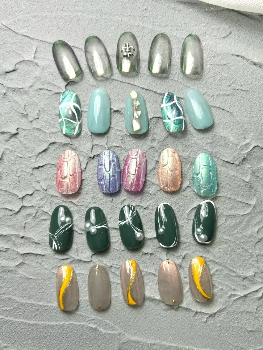 ネイル シンプルネイル ハンドネイル Nailsalon MONA.のネイルデザイン