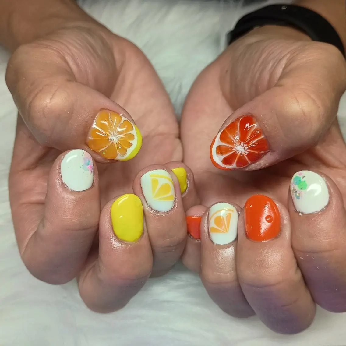 ネイル Reivl  Nails のネイルデザイン