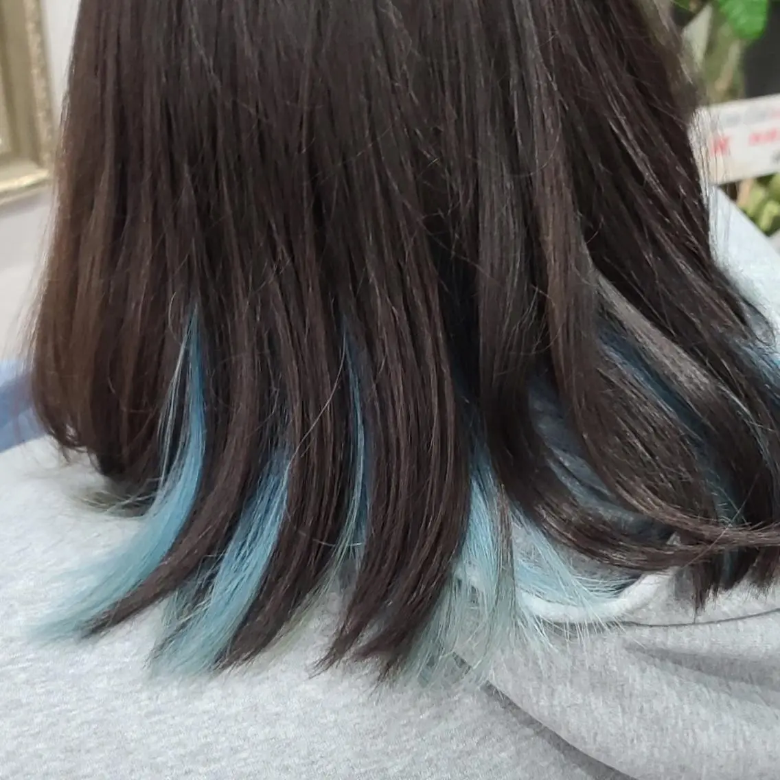 ミディアム カラー アクアカラー ブルーカラー 井澗 修二のヘアスタイル
