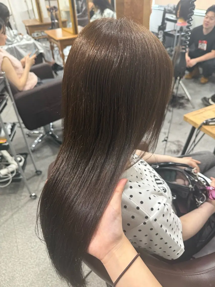 カラー ブラウンカラー 望月 憂嘉のヘアスタイル