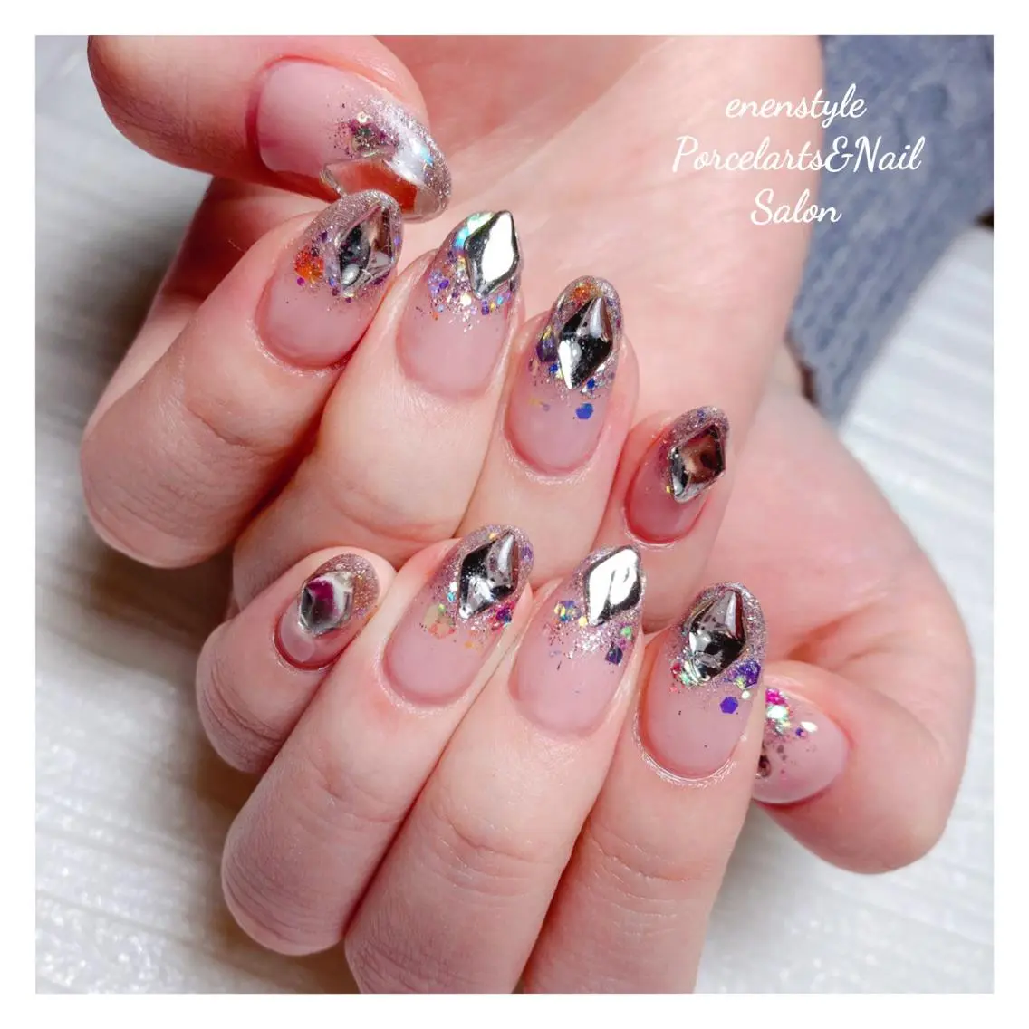 ミディアム ネイル 🐾enen style 🐾のネイルデザイン
