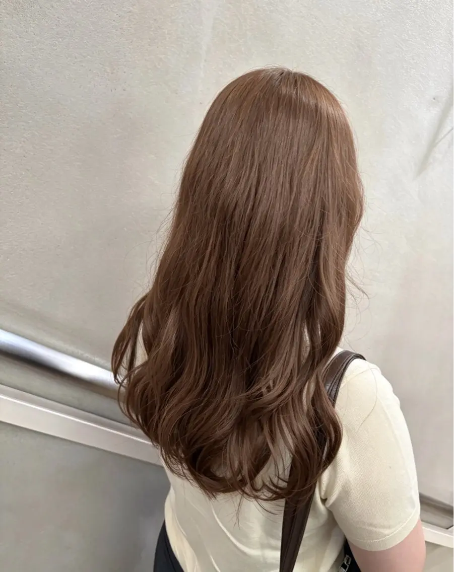 ロング カラー ベージュカラー ブリーチ ブラウンカラー 透明感カラー ブリーチなしカラー カット ヘアカラー Keina/レイヤー /髪質改善🍀のヘアスタイル