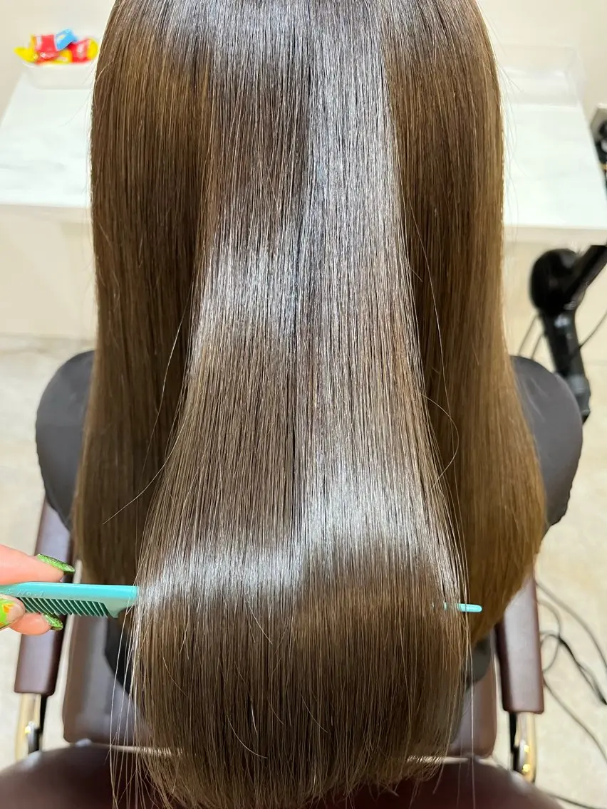 ロング カット ヘアカラー トリートメント 【髪質改善　艶髪】 布川　莉穂のヘアスタイル