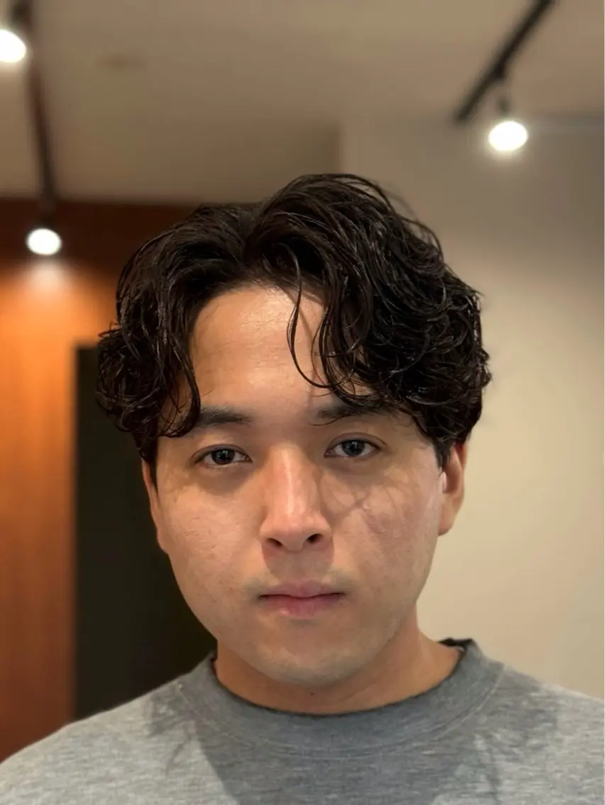 ショート パーマ メンズ センターパート メンズパーマ カット パーマ ヘッドスパ 金山駅前メンズパーマ 特化COUNTERのヘアスタイル