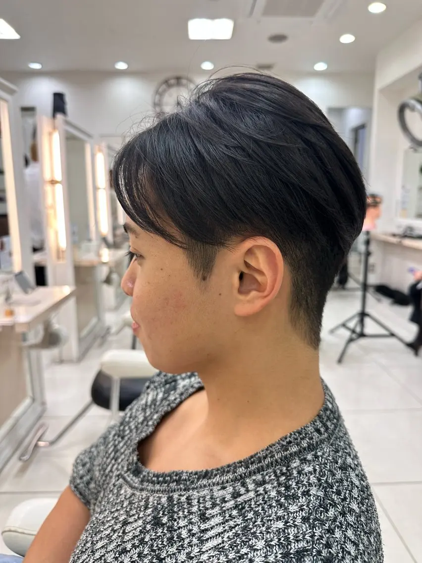 メンズ マッシュ 伊佐 愛のヘアスタイル