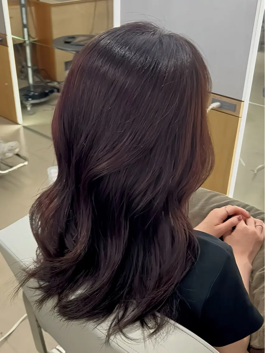 カラー ヘアカラー トリートメント 渡辺 愛里のヘアスタイル