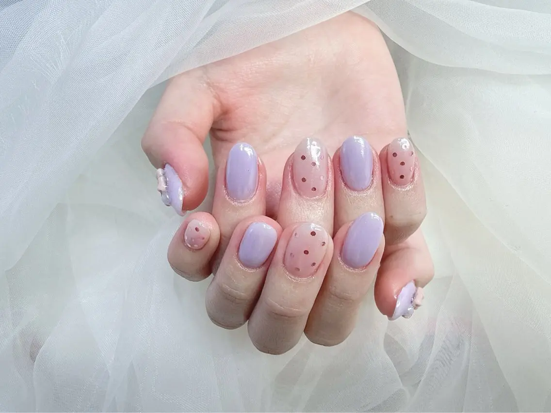 ネイル ドット ガーリー 韓国ネイル ピンク ぷっくりネイル NailSalon✨ Écrinエクランのネイルデザイン