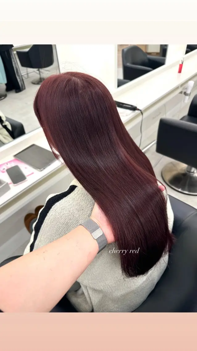 ロング カラー ParveMix 宮﨑 梨里のヘアスタイル
