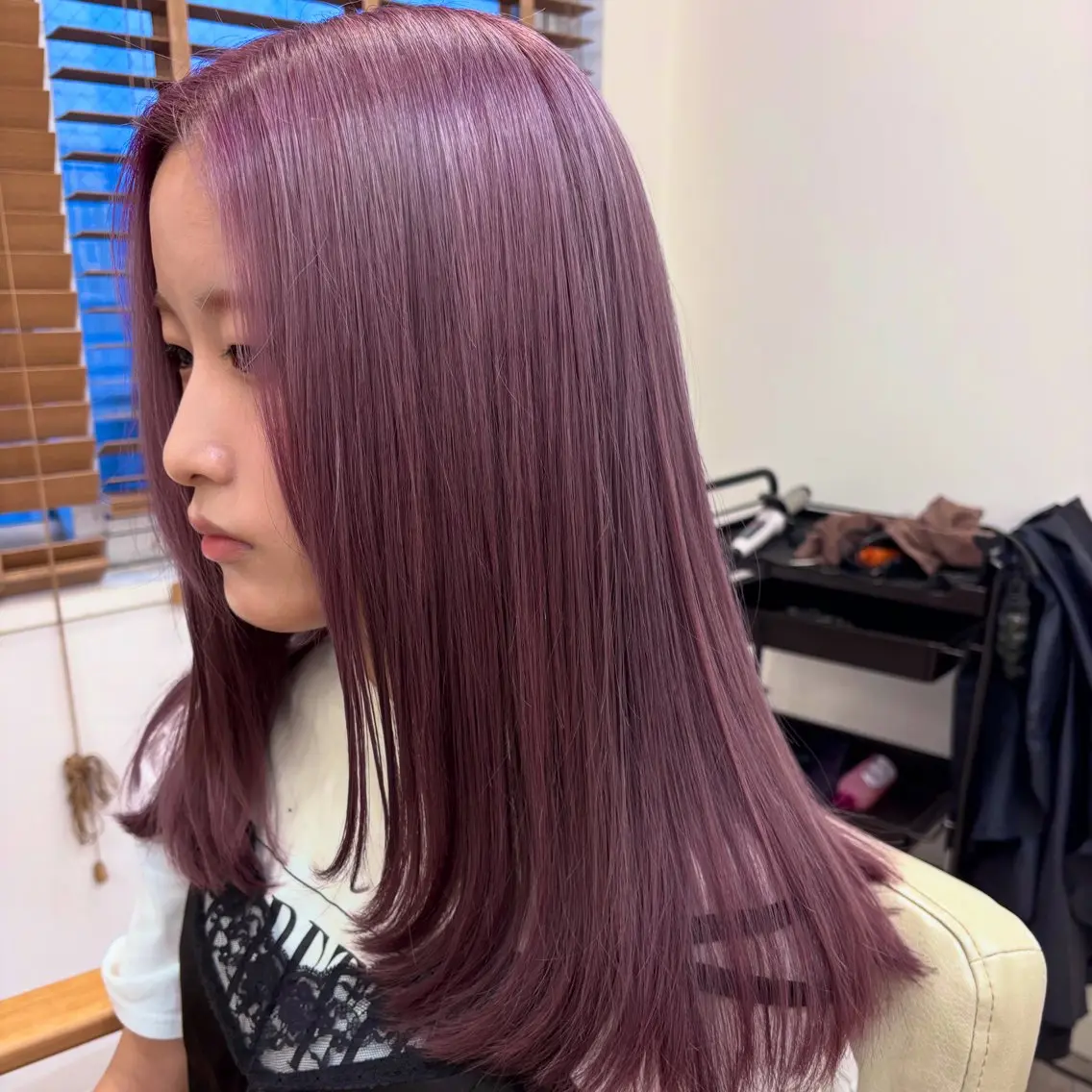 ロング レイヤーカット ヘアカラー トリートメント mana 💟ダブルカラー💟のヘアスタイル