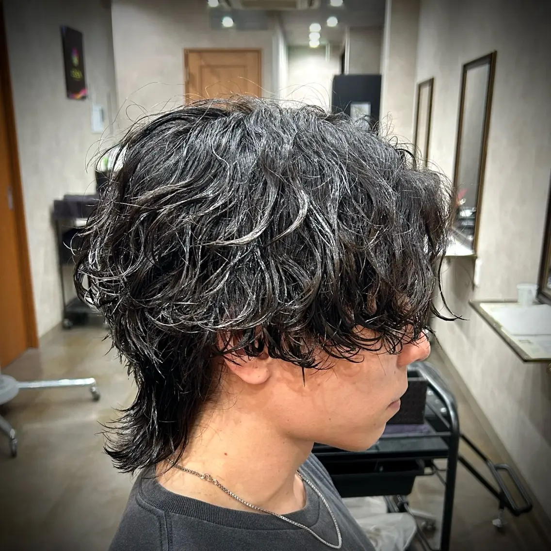 メンズ センターパート 波巻きパーマ カット パーマ 🔥EDEN春日部パ ーマ特化SHOTAのヘアスタイル