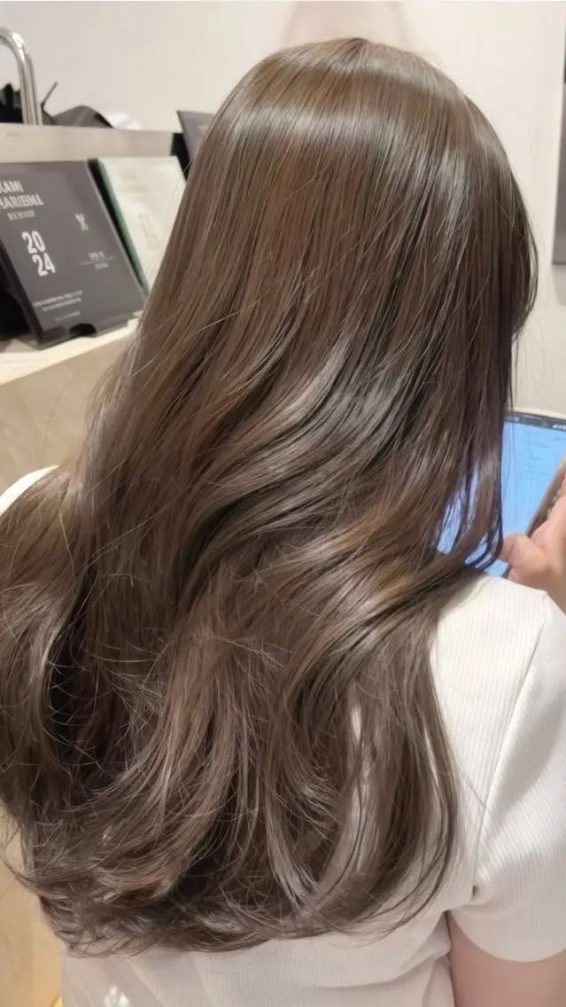 カラー ヘアカラー トリートメント 艶カラー🥣🫧 ZACC銀座/はるかのヘアスタイル