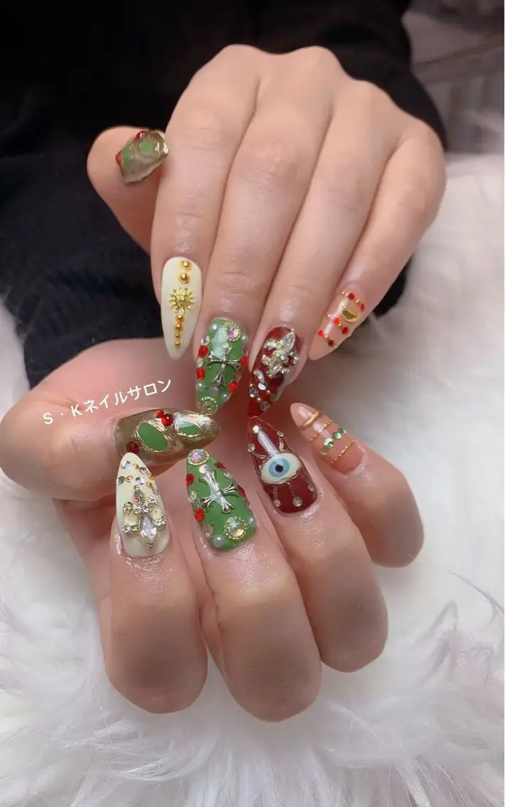 ネイル S·K ネイルサロンのネイルデザイン