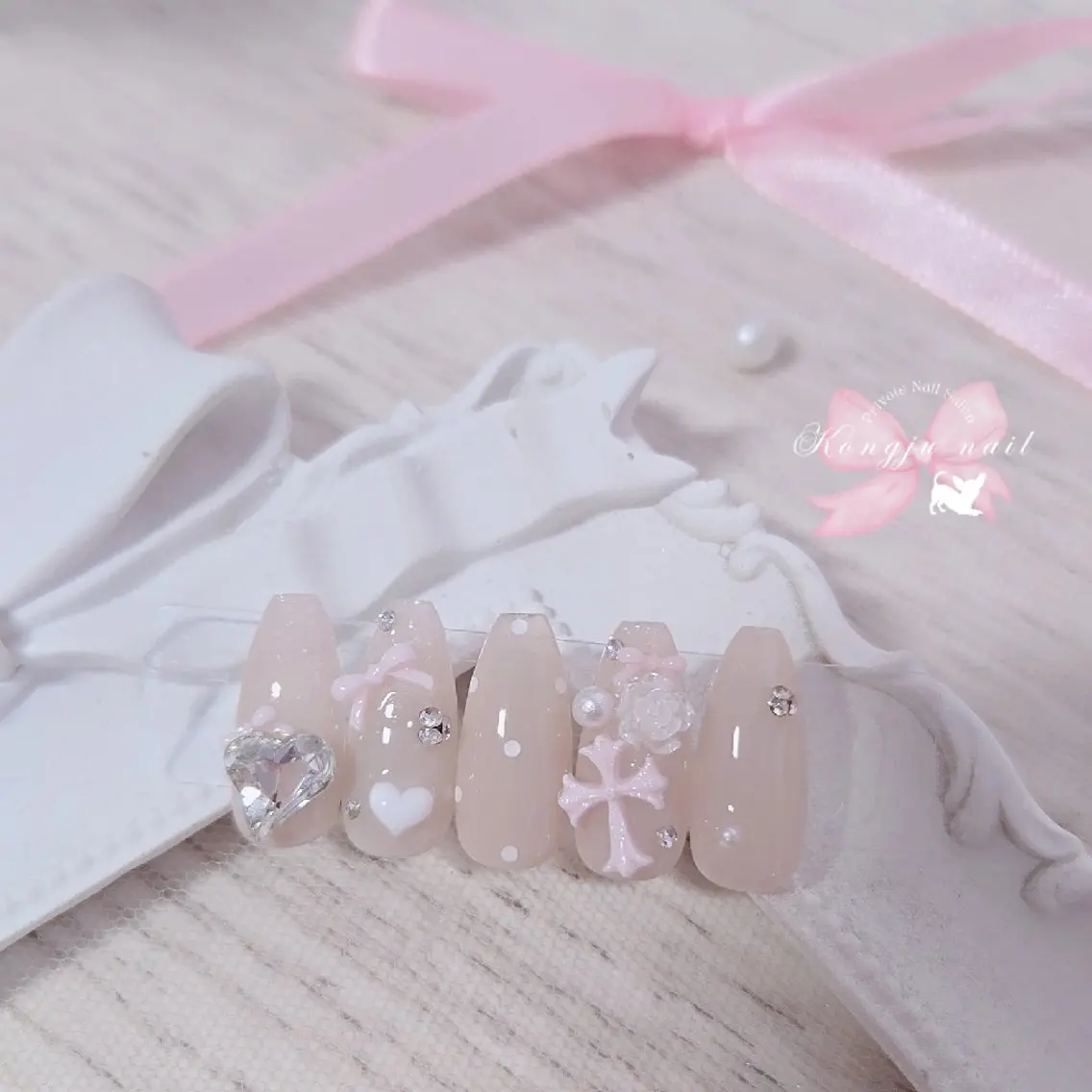 ネイル Kongju  nailのネイルデザイン