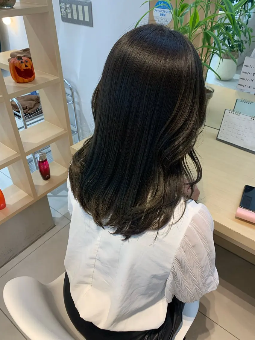 《今っぽく可愛く♪》カット+カラー+髪質改善トリートメント♡の写真