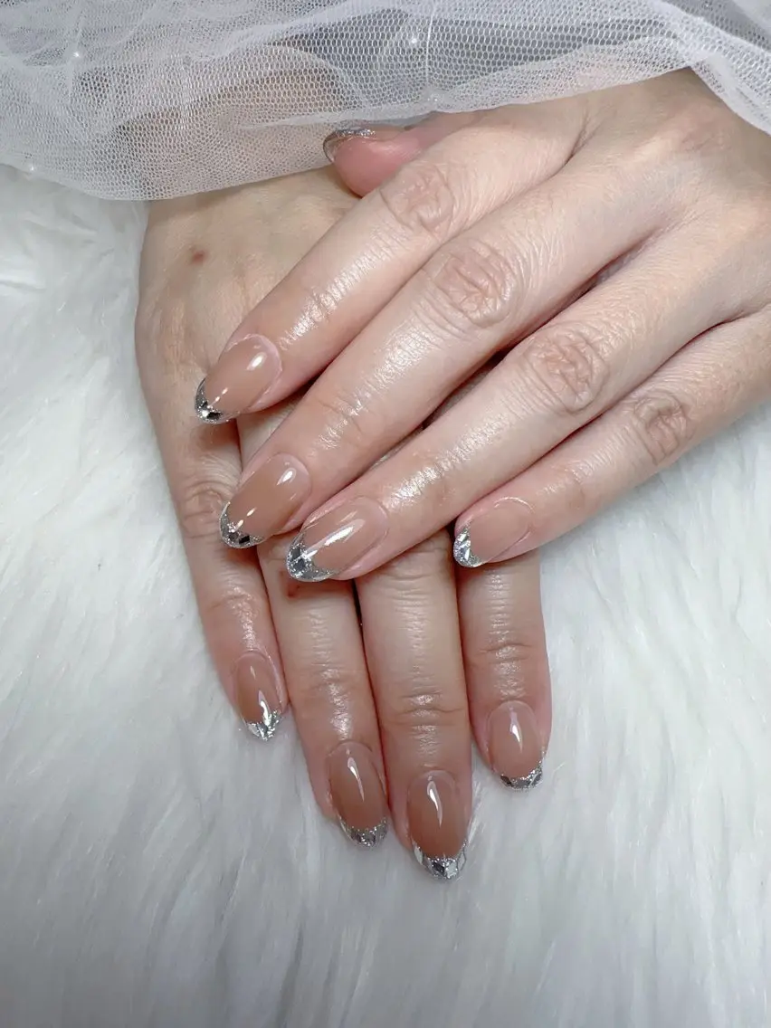 ネイル フレンチネイル ガラスフレンチ ハンドネイル ANA.CHUO NAILSのネイルデザイン