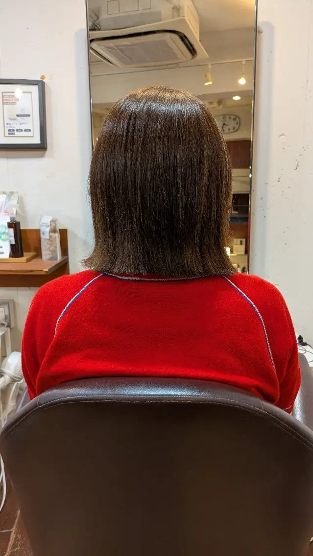 ミディアム ボブ 外ハネヘア 浅井 琴音のヘアスタイル