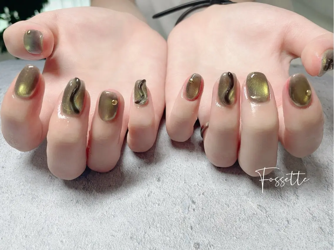 ネイル キラキラネイル マグネットネイル ニュアンスネイル ぷっくりネイル ハンドネイル nailsalon Fossetteのネイルデザイン