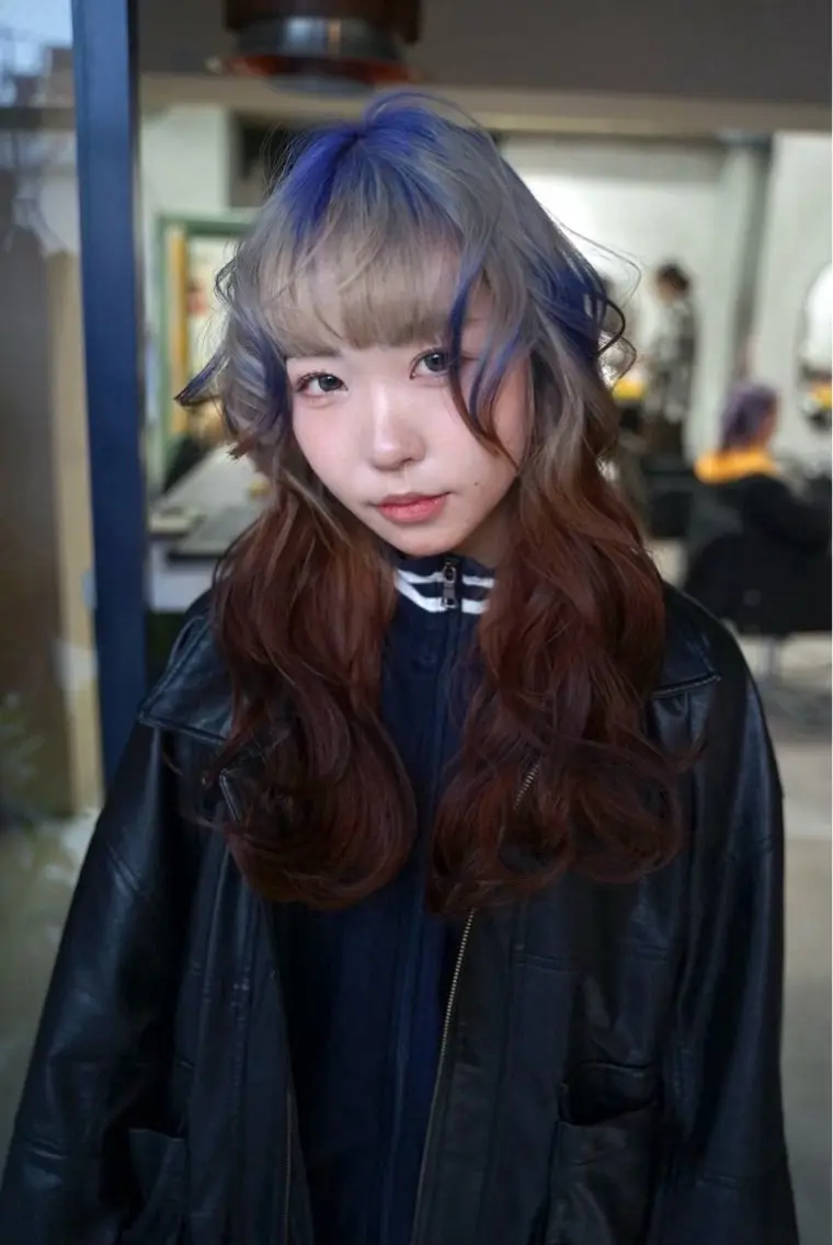 カラー airi໒꒱·ﾟ /デザインカラーのヘアスタイル