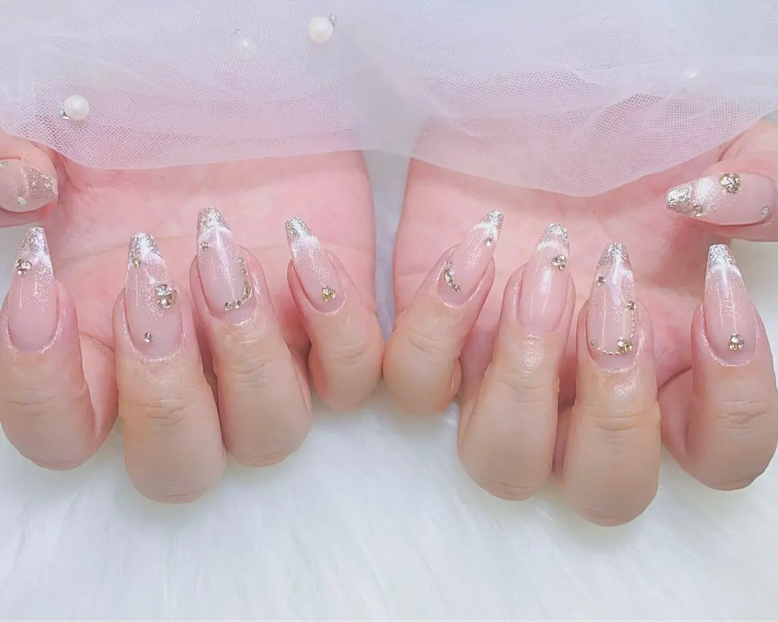 ネイル チークネイル 長さ出し フットネイル 韓国ネイル マグネットネイル ハンドネイル ハンドケア AN NAIL _HOAのネイルデザイン