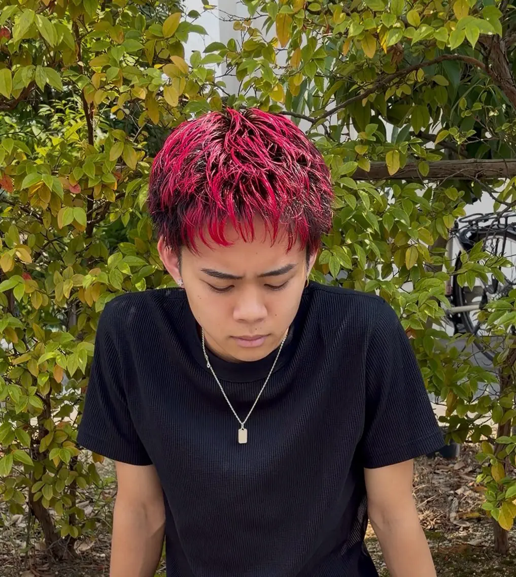 メンズ ヘアカラー トリートメント やました りんのヘアスタイル