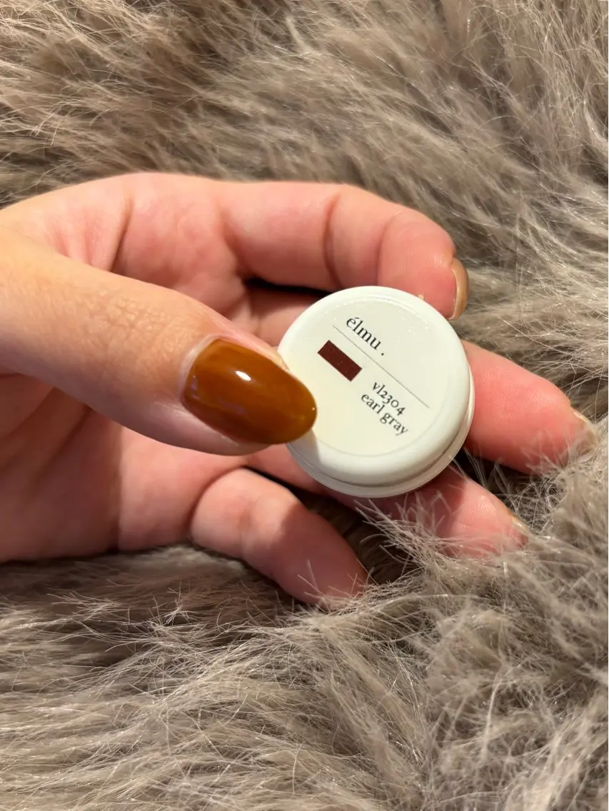 ネイル ハンドネイル écru nailのネイルデザイン