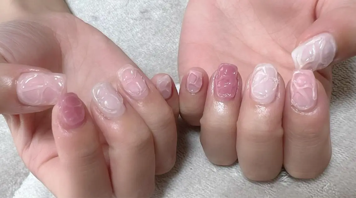 ネイル t. yoshizawaのネイルデザイン