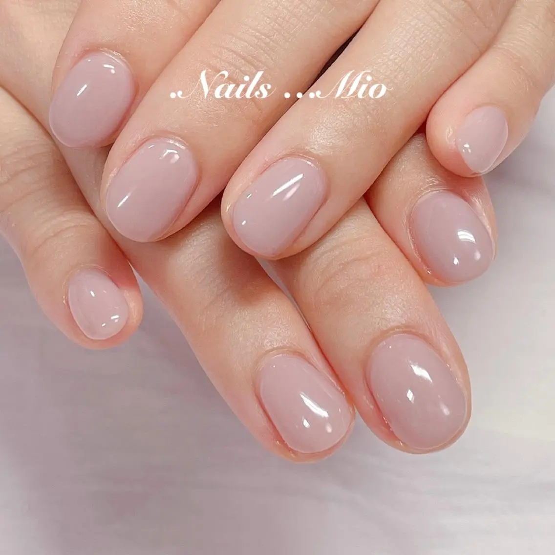 ネイル ジェルネイル ワンカラーネイル .Nails Mio 赤羽西ネイルサロンのネイルデザイン