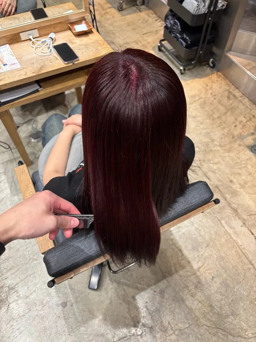 セミロング ヘアカラー 冨村 航希のヘアスタイル