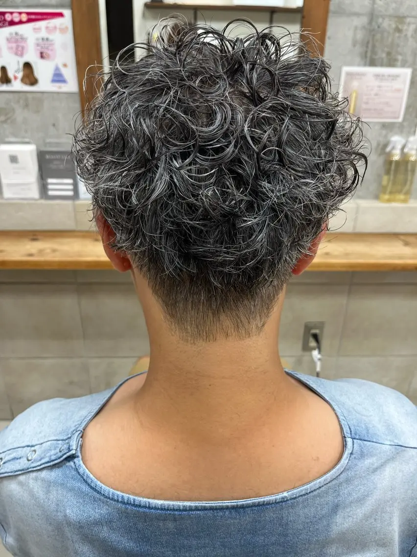ショート メンズ メンズパーマ カット パーマ たなか なおのヘアスタイル
