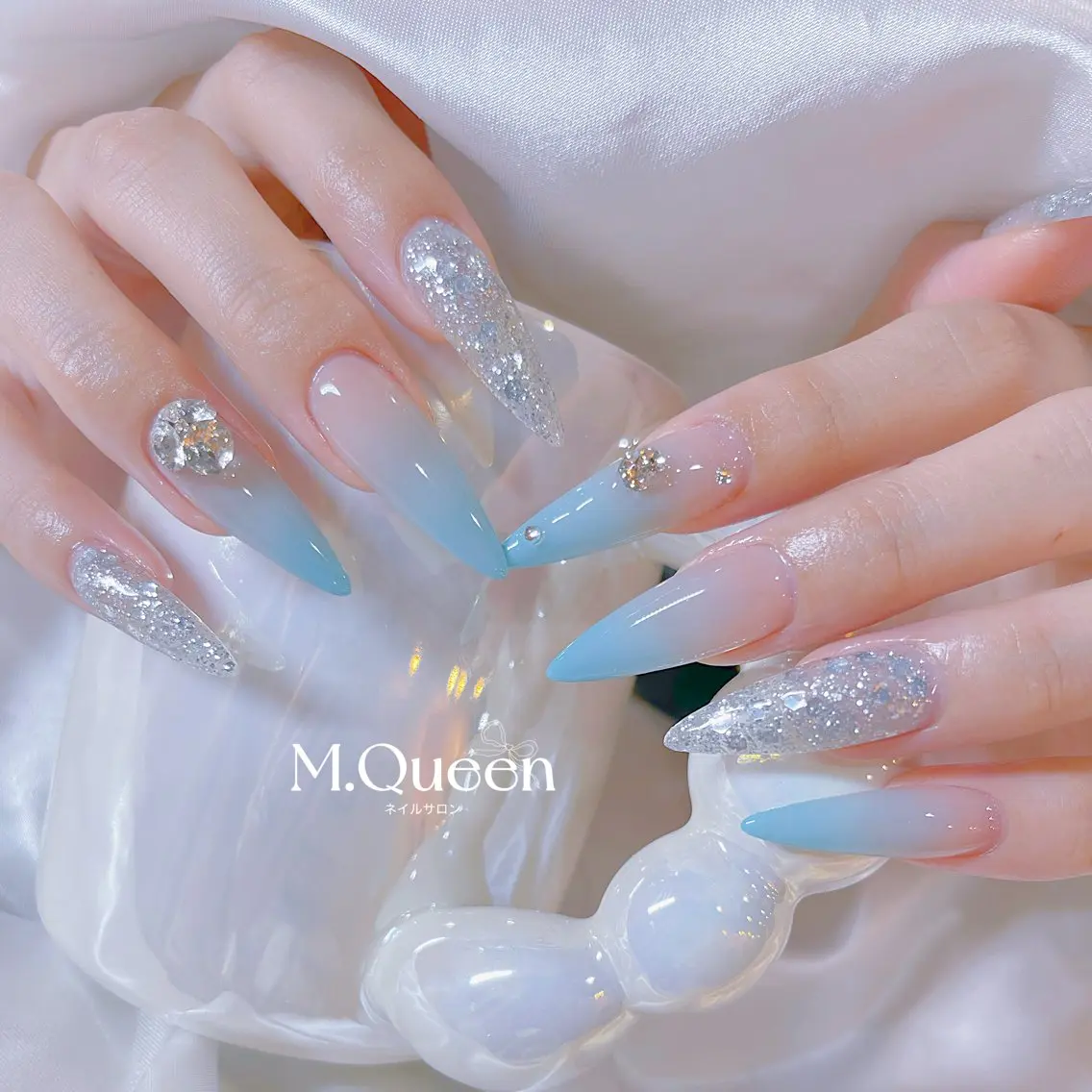 ネイル MQueen ネイルサロンのネイルデザイン