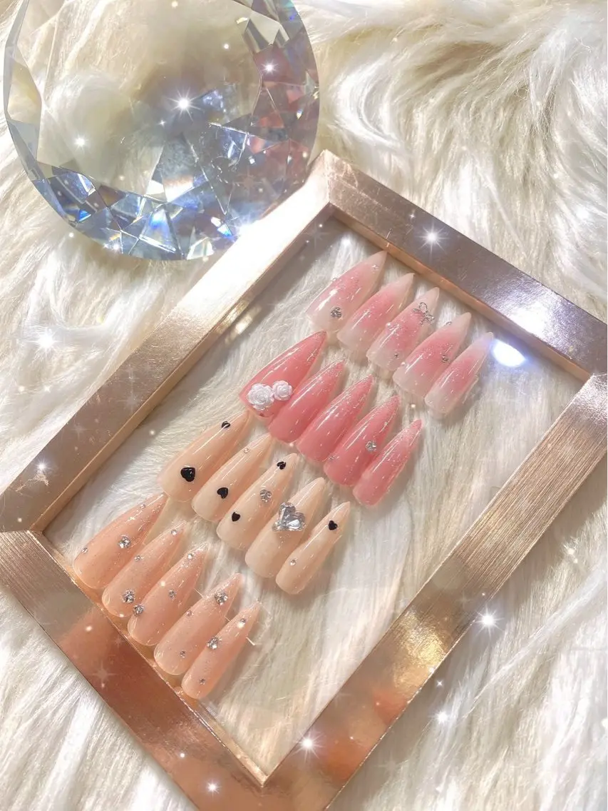 ネイル 長さ出し フレンチネイル ジェルネイル グラデーション 韓国ネイル ハンドネイル Nail&eye Belire 新宿のネイルデザイン