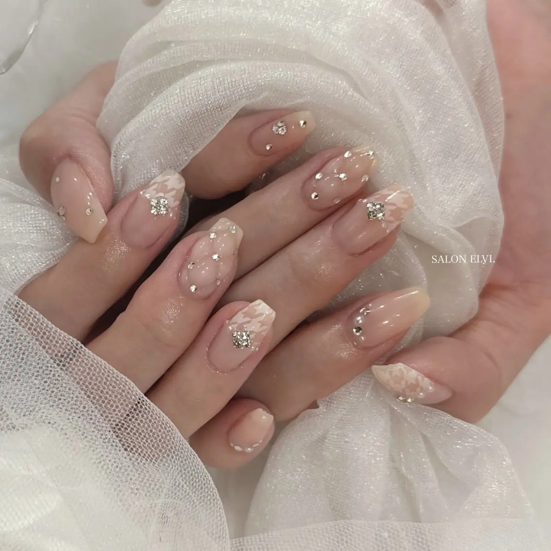 ネイル SALON ELVI.のネイルデザイン