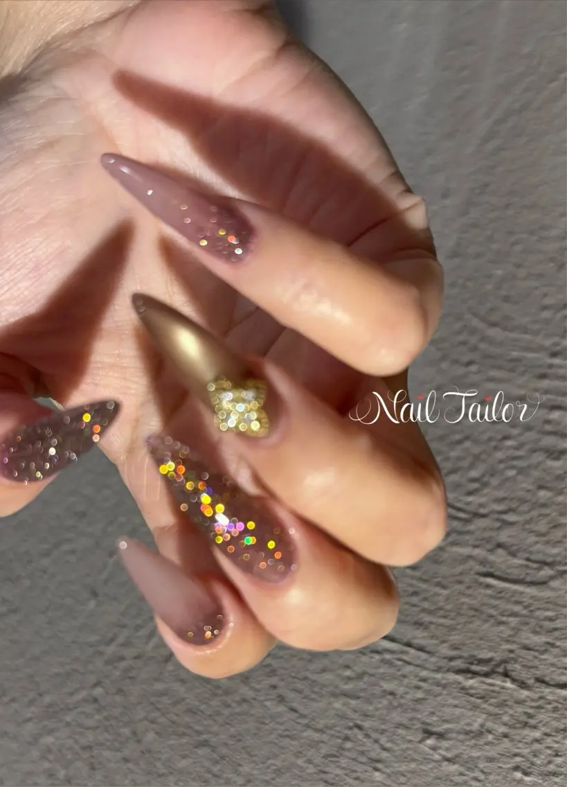 ネイル キラキラネイル ロングネイル ハンドネイル NailTailor ネイルテイラーのネイルデザイン