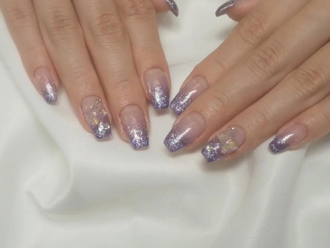 ネイル ハンドネイル Amore Nのネイルデザイン
