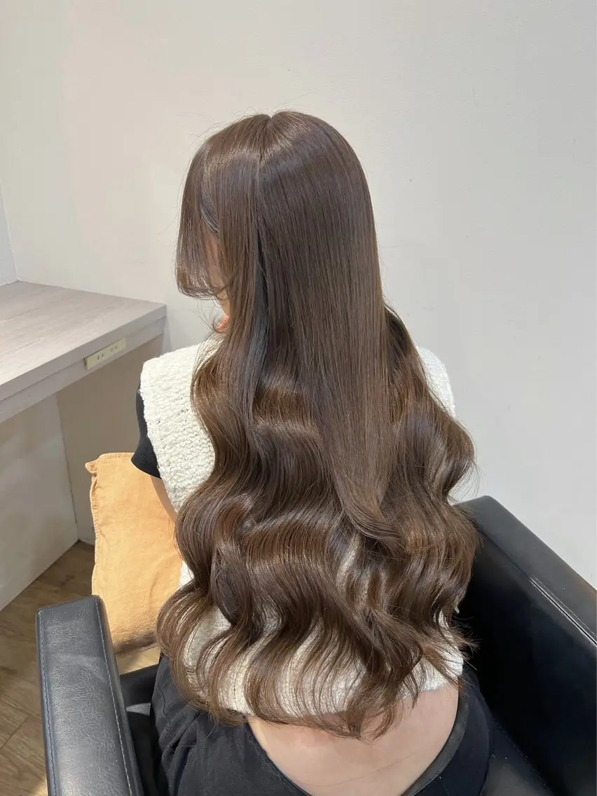 ロング カラー ヘアカラー まほ/ 透明感カラーのヘアスタイル