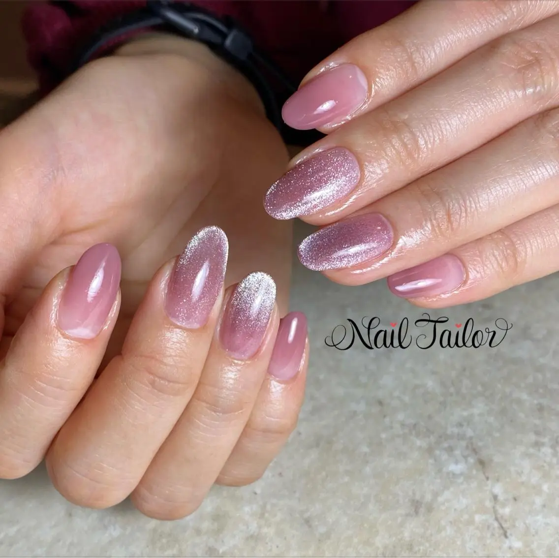 ネイル ジェルネイル グラデーション キラキラネイル マグネットネイル オフィスネイル ハンドネイル NailTailor ネイルテイラーのネイルデザイン