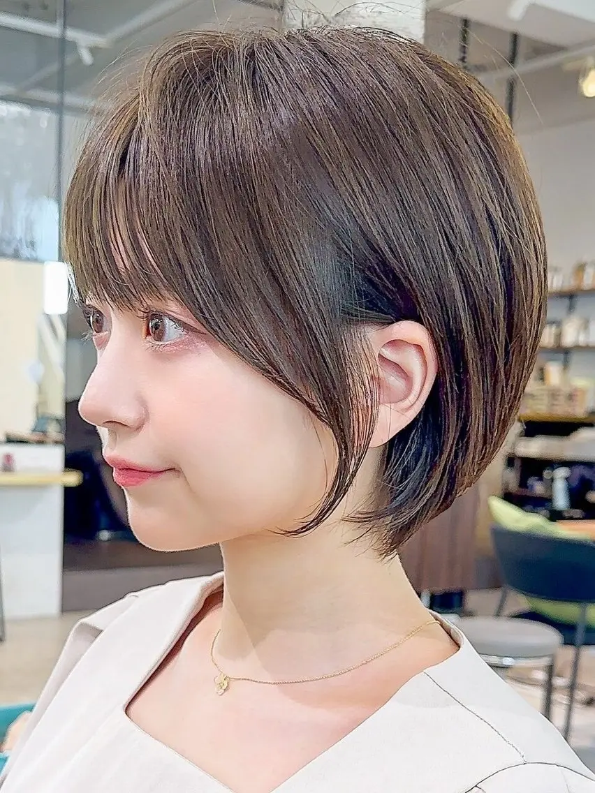 ショート カラー みなみ ゆかのヘアスタイル