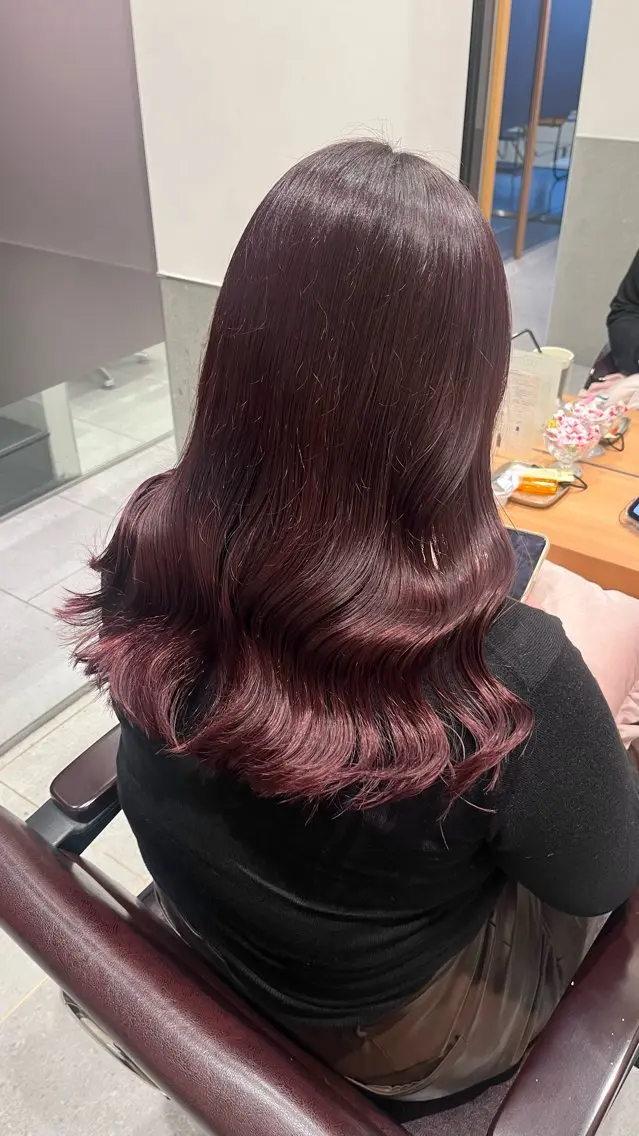 セミロング カラー カット ヘアカラー トリートメント 大人girly🛋️ 🤍yukakoのヘアスタイル