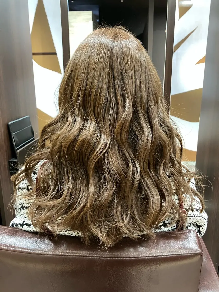 セミロング カラー ベージュカラー ヘアカラー トリートメント 小池 穂果/ 府中のヘアスタイル