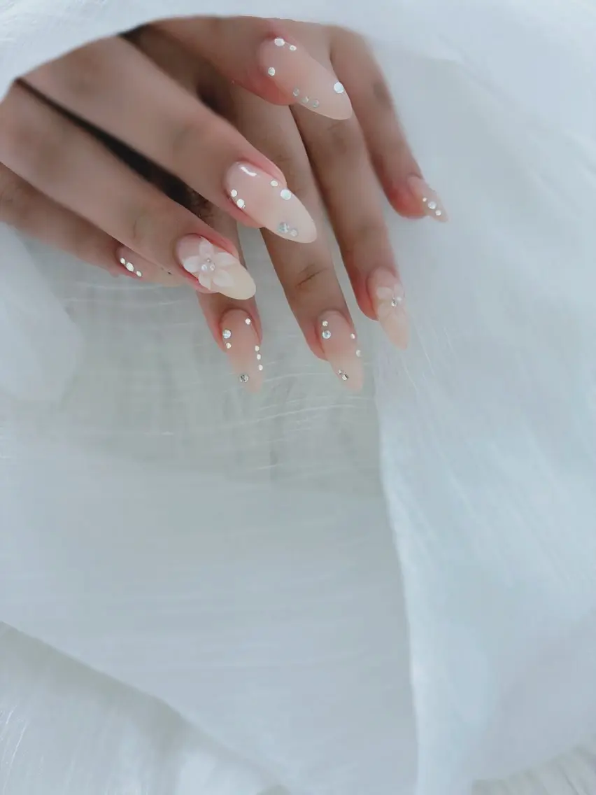 ネイル ESPOIR Ｎのネイルデザイン