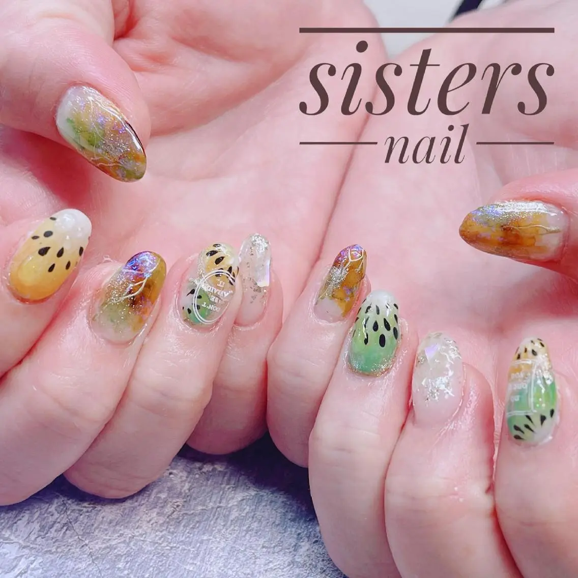 ネイル アートネイル ジェルネイル 夏ネイル ホワイト ハンドネイル ハンドケア sisters nail.fのネイルデザイン