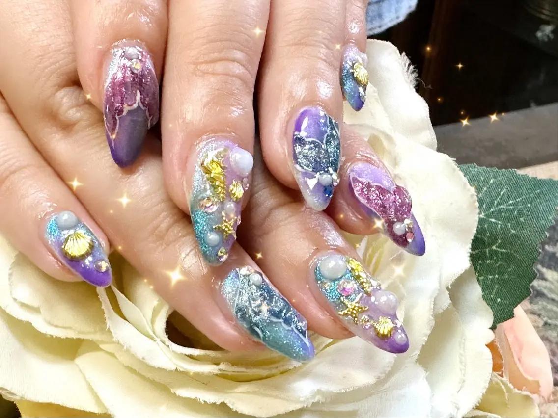 ネイル サロンドラフィーユ LAFEUILLEのネイルデザイン