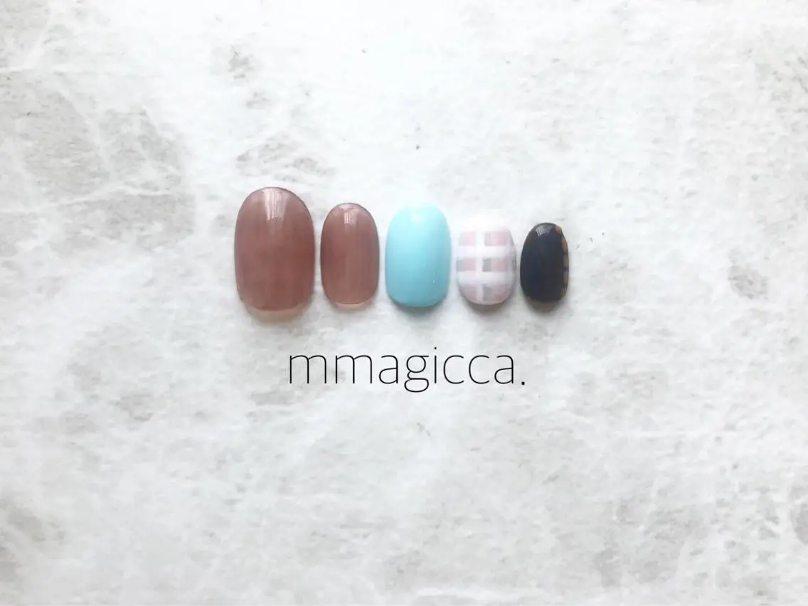 ネイル ジェルネイル mmagicca. 【 まじか. 】のネイルデザイン