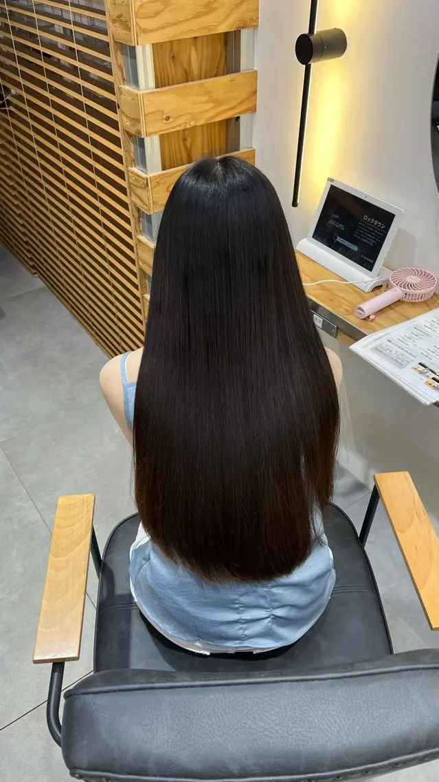 ロング 冨田 悠稀/ 髪質改善縮毛&カラーのヘアスタイル