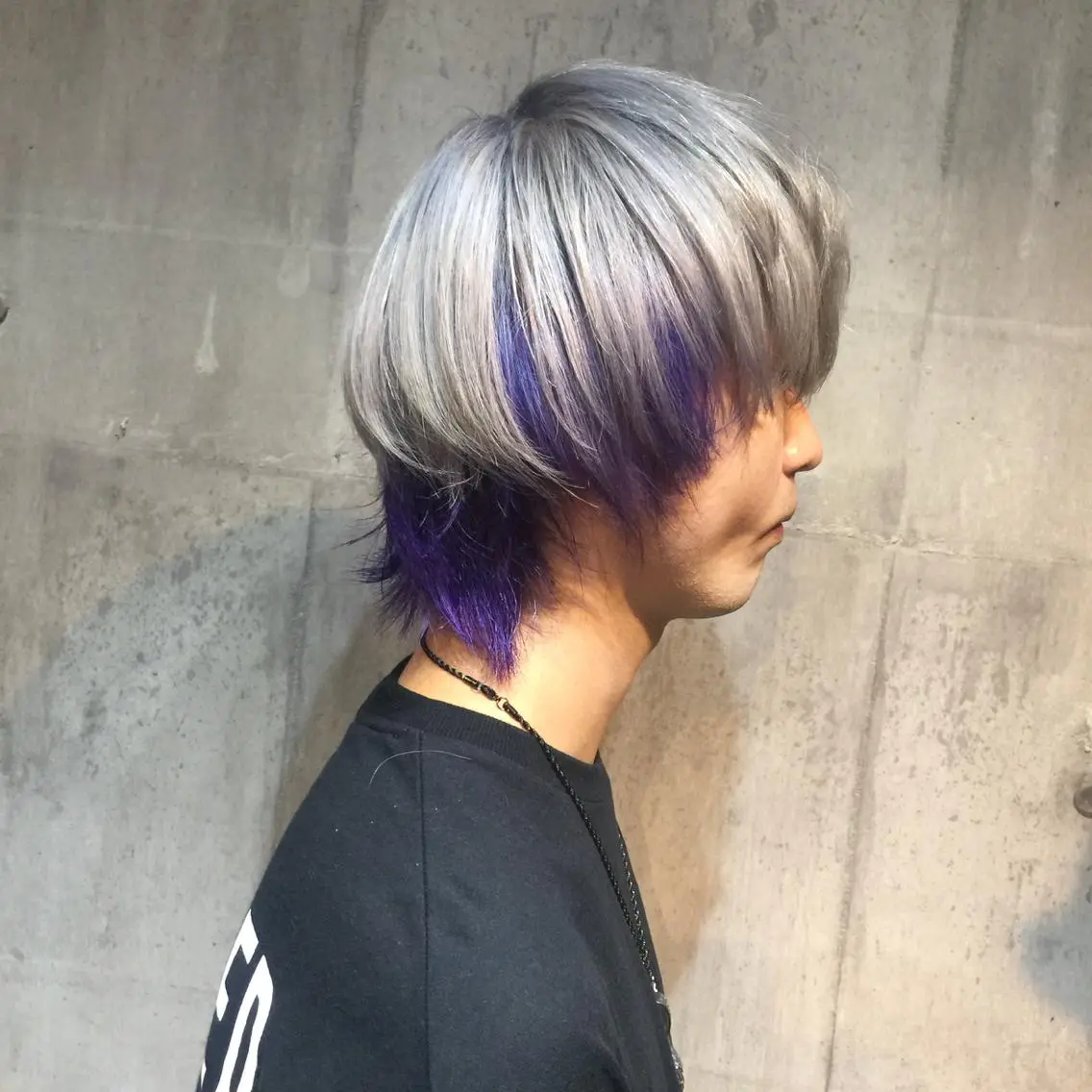 ショート メンズ メンズインナーカラー ブリーチ/ウルフ特化 渋谷カルチャー交差点のヘアスタイル