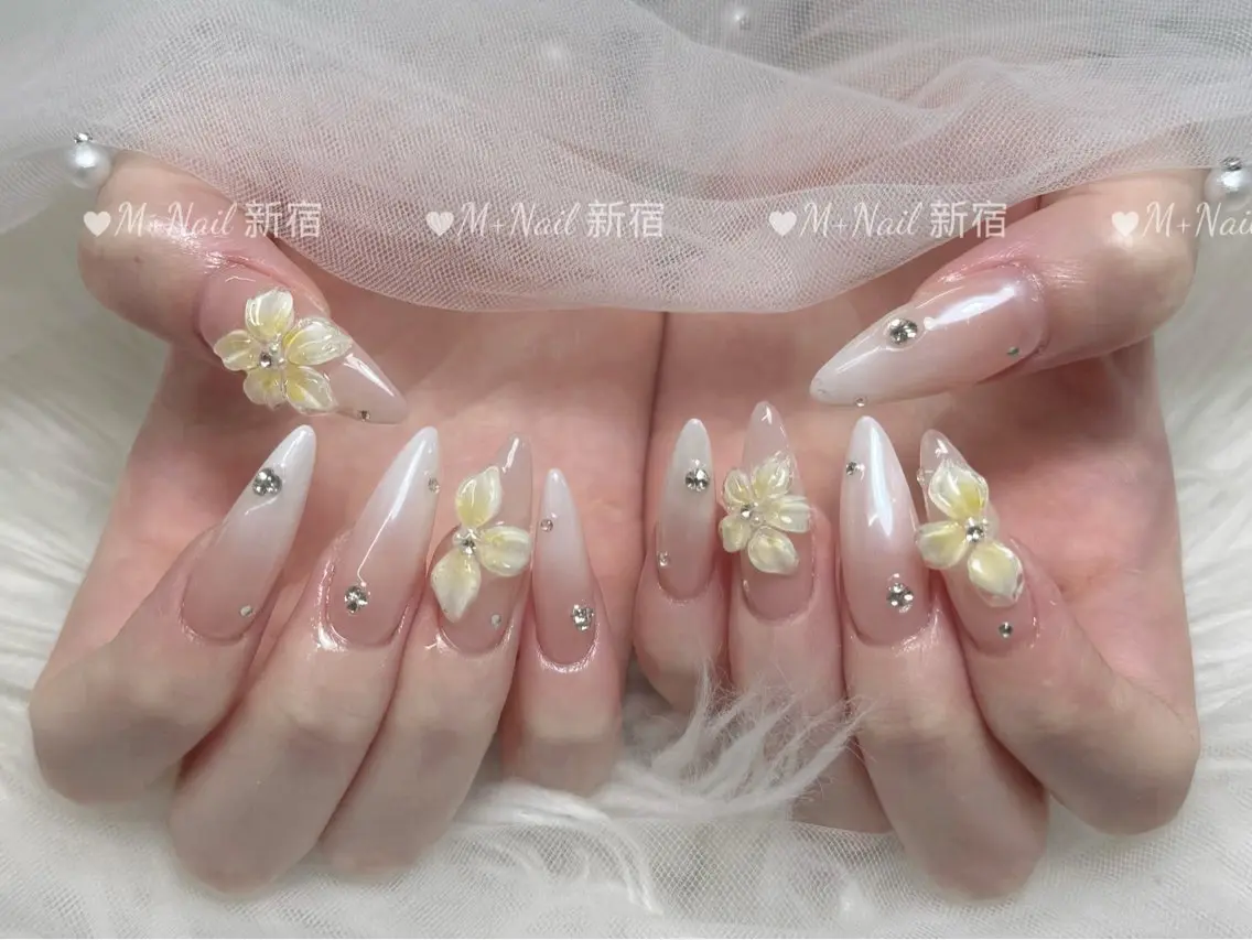ロング ハンドネイル M+Nail 新宿のネイルデザイン