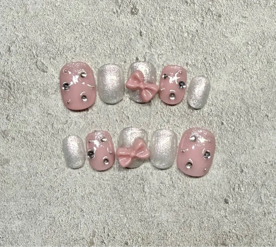 ネイル アートネイル チークネイル フラッシュネイル フラッシュマグ フレンチネイル Mai’s nailのネイルデザイン